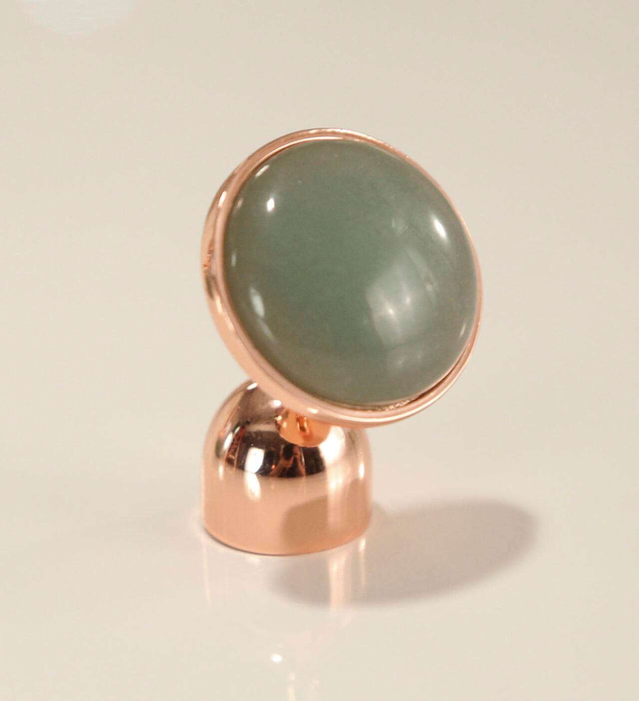 Vibrating Jade Facial Roller